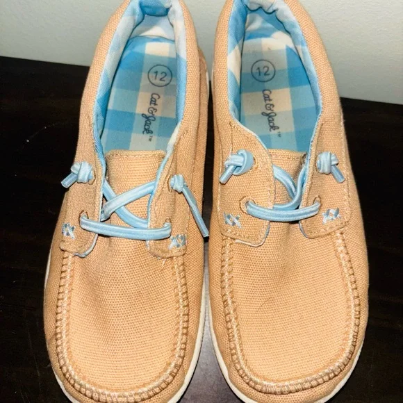 Kids Tan Boat Shoes with Blue Accents - Picture 4 of 6